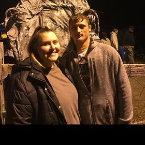 Meet your Posher, Taylor